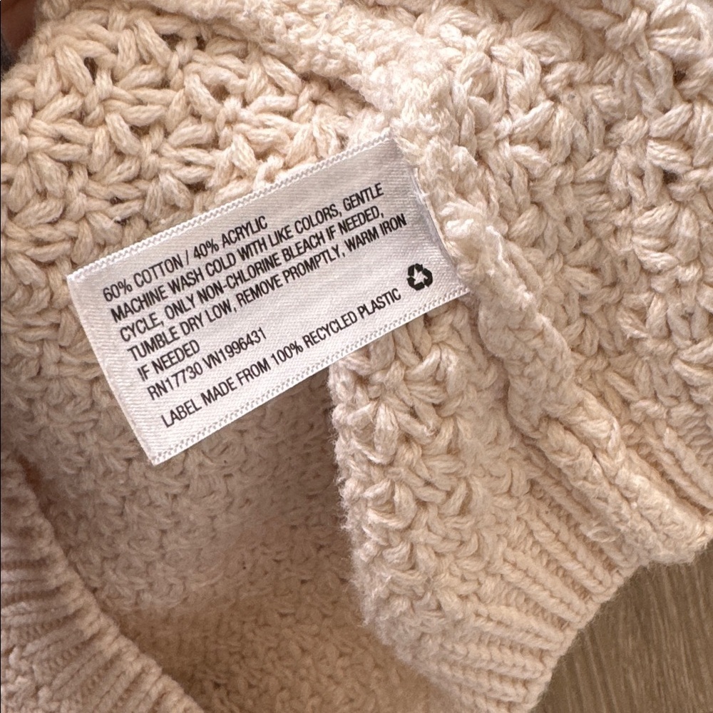 Universal Thread Cream Fisherman Knit Cozy Crewneck Pullover Sweater - Picture 9 of 9